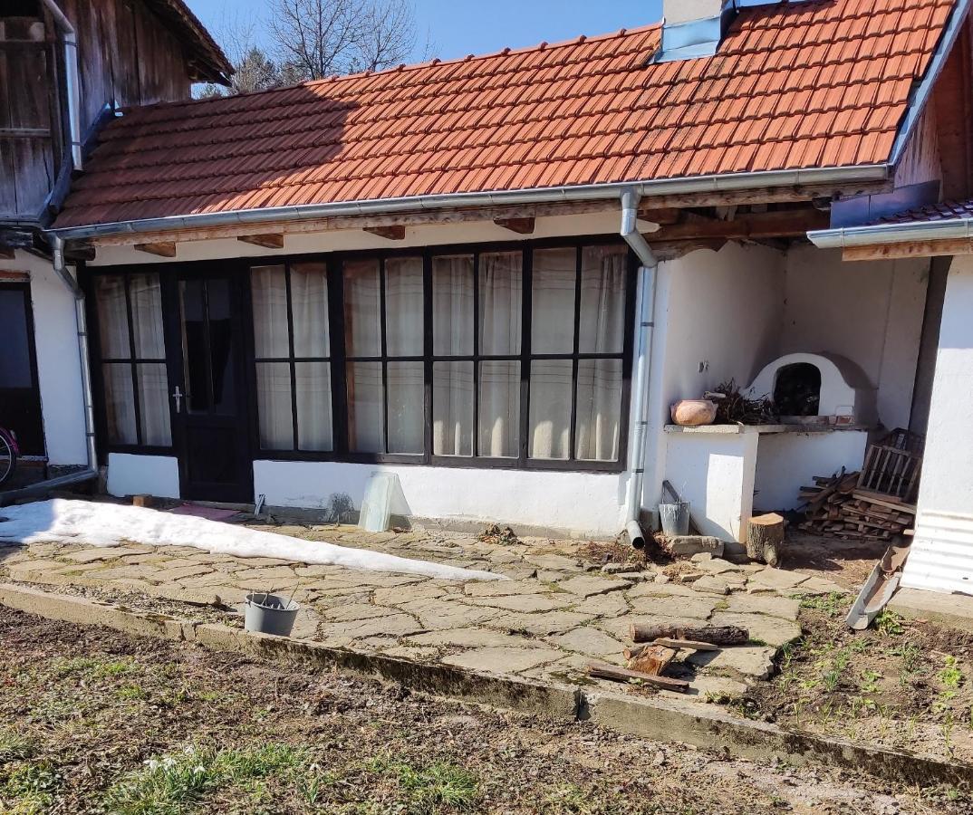 Къща За Гости Хайк Beli Osŭm Buitenkant foto